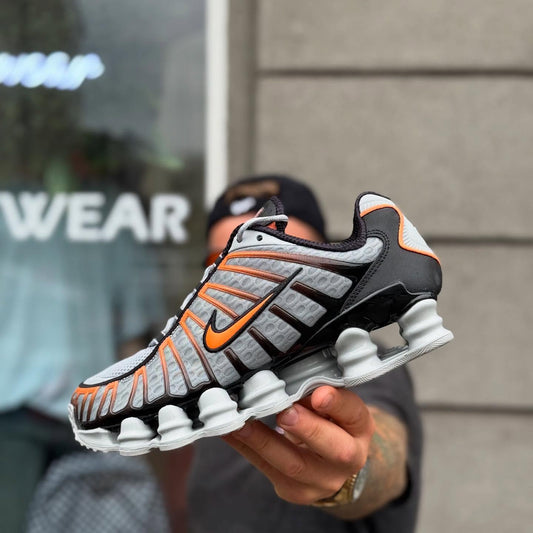 NIKE SHOX TL BRIGHT MANDARIN / GREY