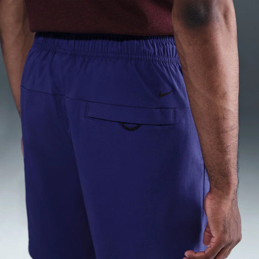 SHORT NIKE TECH WOVEN DEEP NIGHT 2025