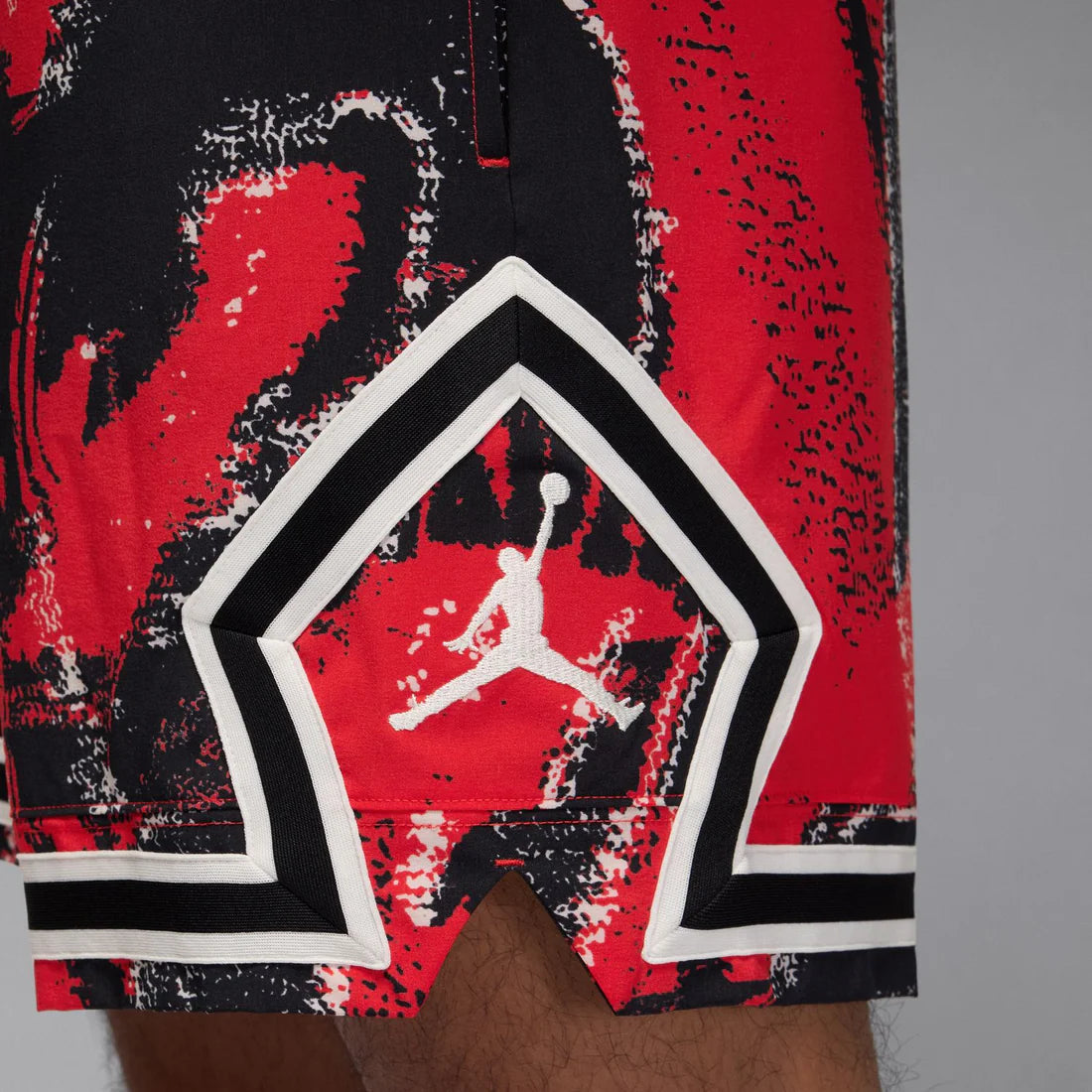 JORDAN DIAMOND AOP GRAPHIC
