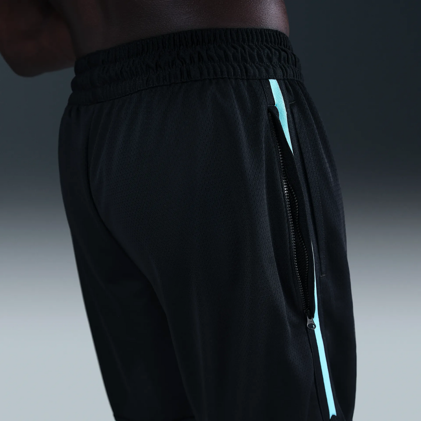 NIKE DNA BLACK/CIAN