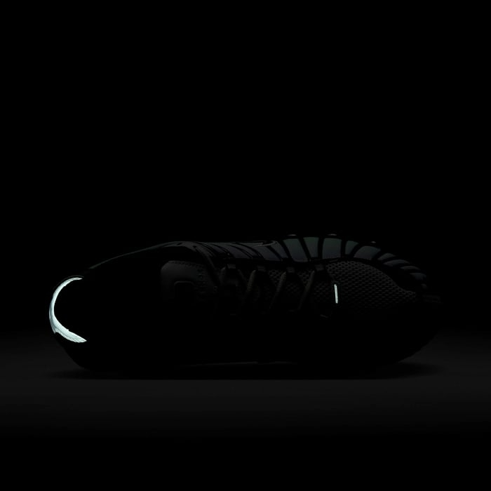 NIKE SHOX TL