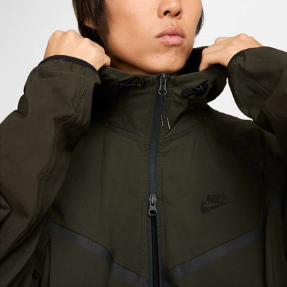 CASACA NIKE TECH OLIVO