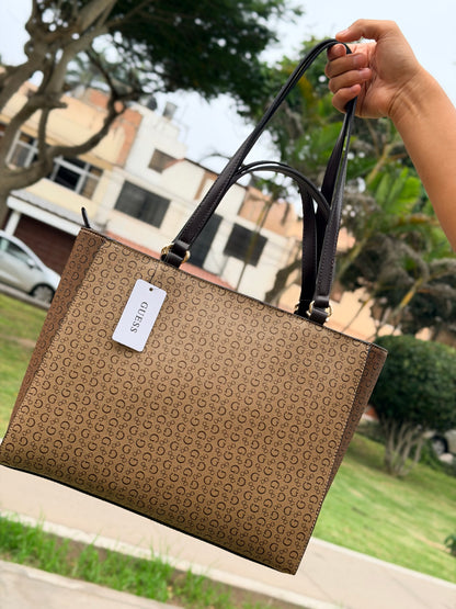 CARTERA GUESS TOTE SIGNATURE MARRÓN