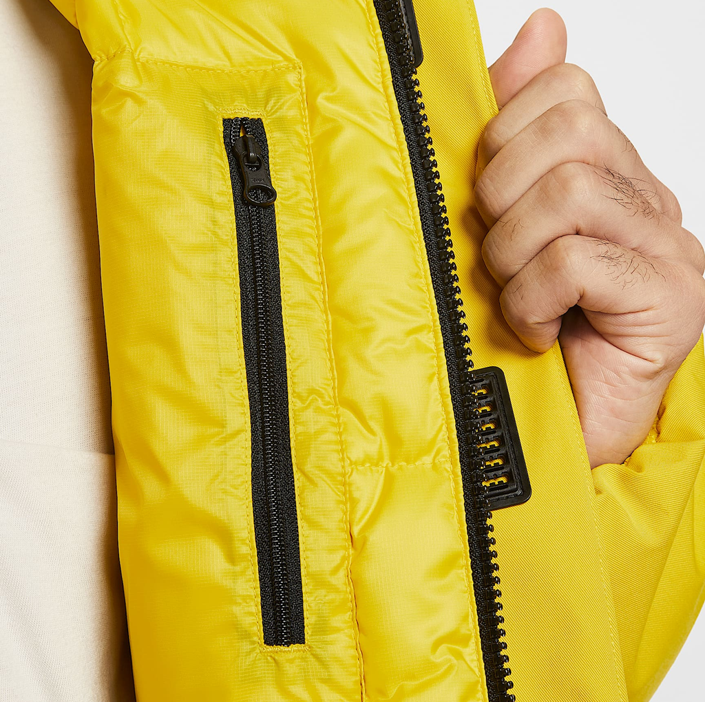 CASACA NIKE TECH PLUMA DE GANSO 700