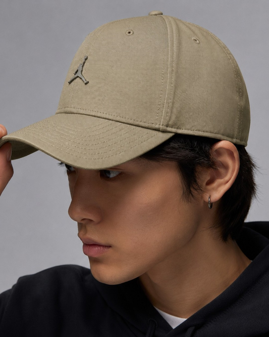 GORRA JORDAN ESSENTIAL BEIGE