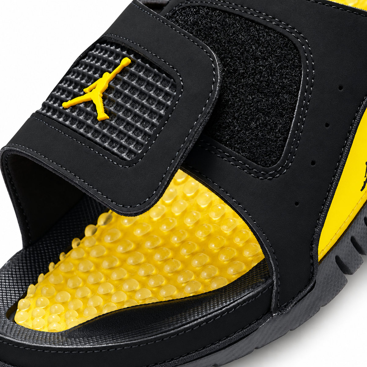 JORDAN HYDRO RETRO 4 BLACK THUNDER