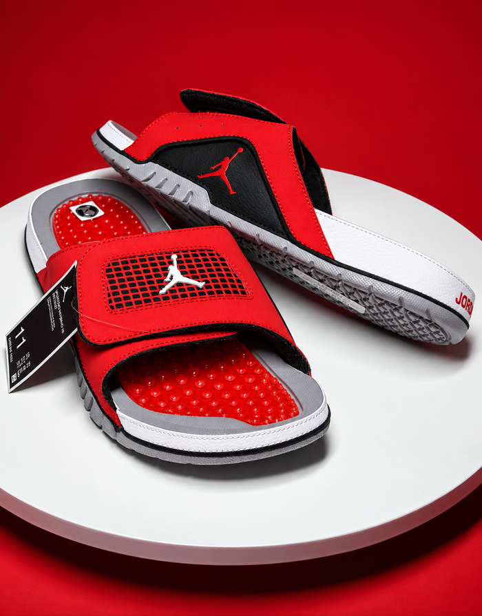 JORDAN HYDRO RETRO 4 TORO BRAVO