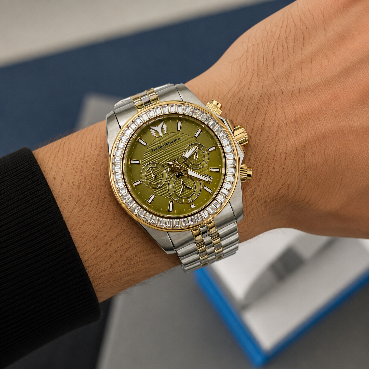 TECHNOMARINE MANTA RAY