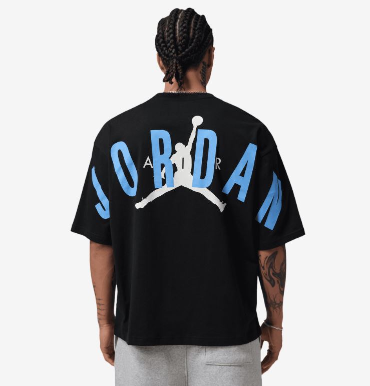 JORDAN BLACK SLEEVE CREW