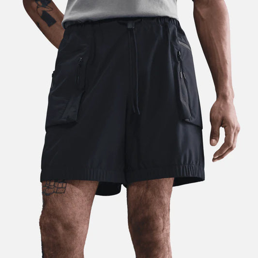 SHORT NIKE TECH BLACK 2026
