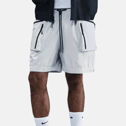 SHORT NIKE TECH 2026