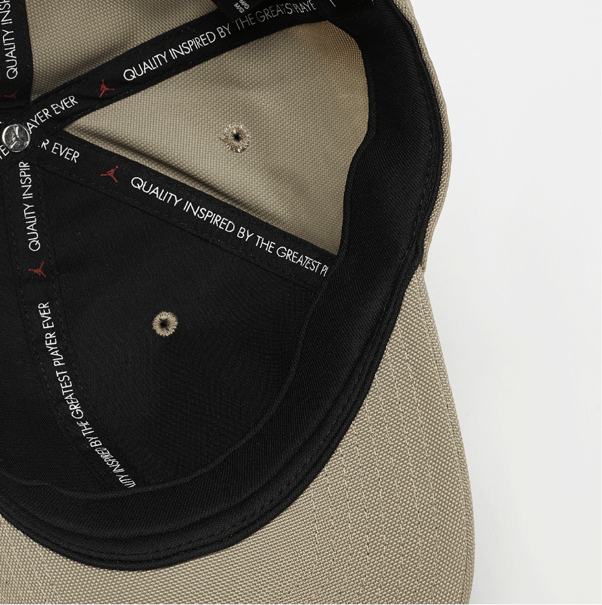 GORRA JORDAN ESSENTIAL BEIGE