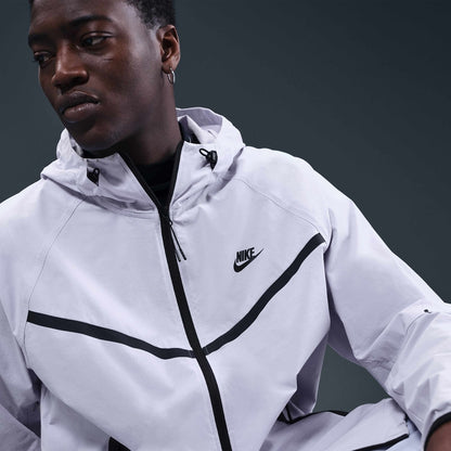 CASACA NIKE TECH GHOST