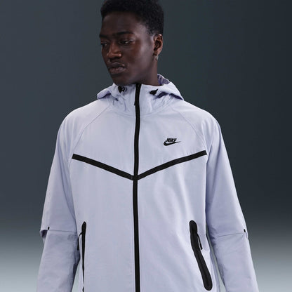 CASACA NIKE TECH GHOST
