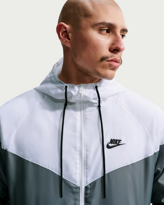 NIKE SPORTSWEAR WINDRUNNER
