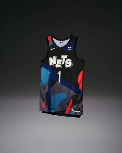 JERSEY NIKE BROOKLYN NETS x KAWS 2023-24
