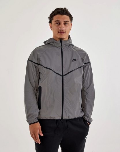 NIKE TECH REFLECTIVA