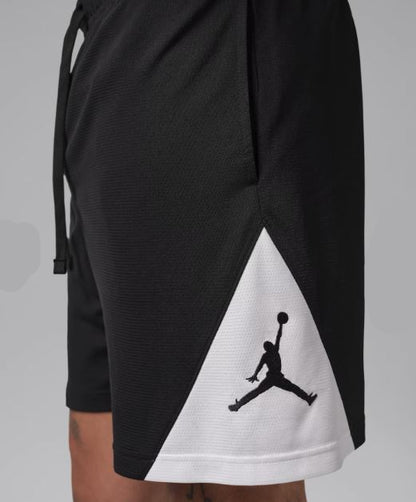 JORDAN TRIAMOND  △